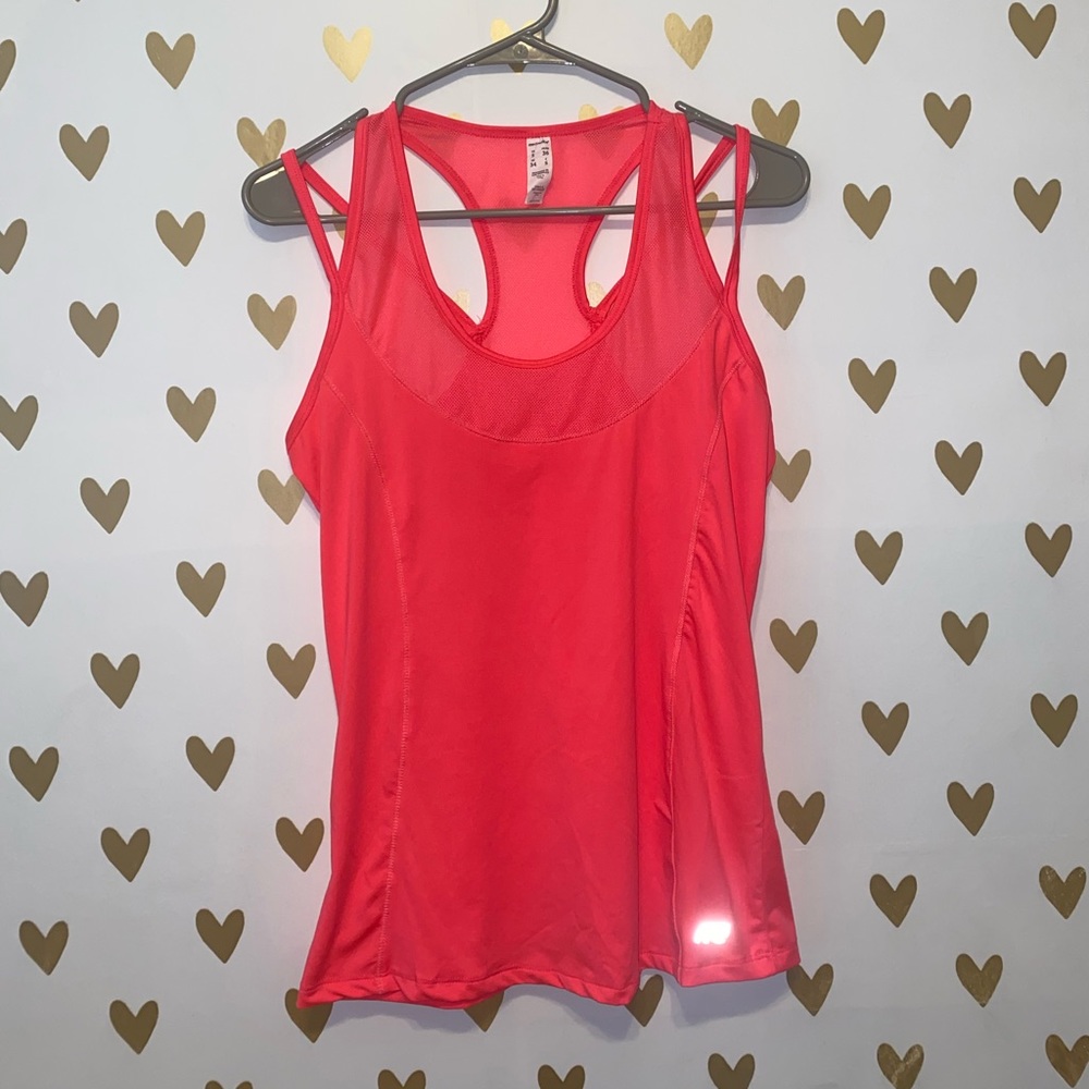 Marika active tank